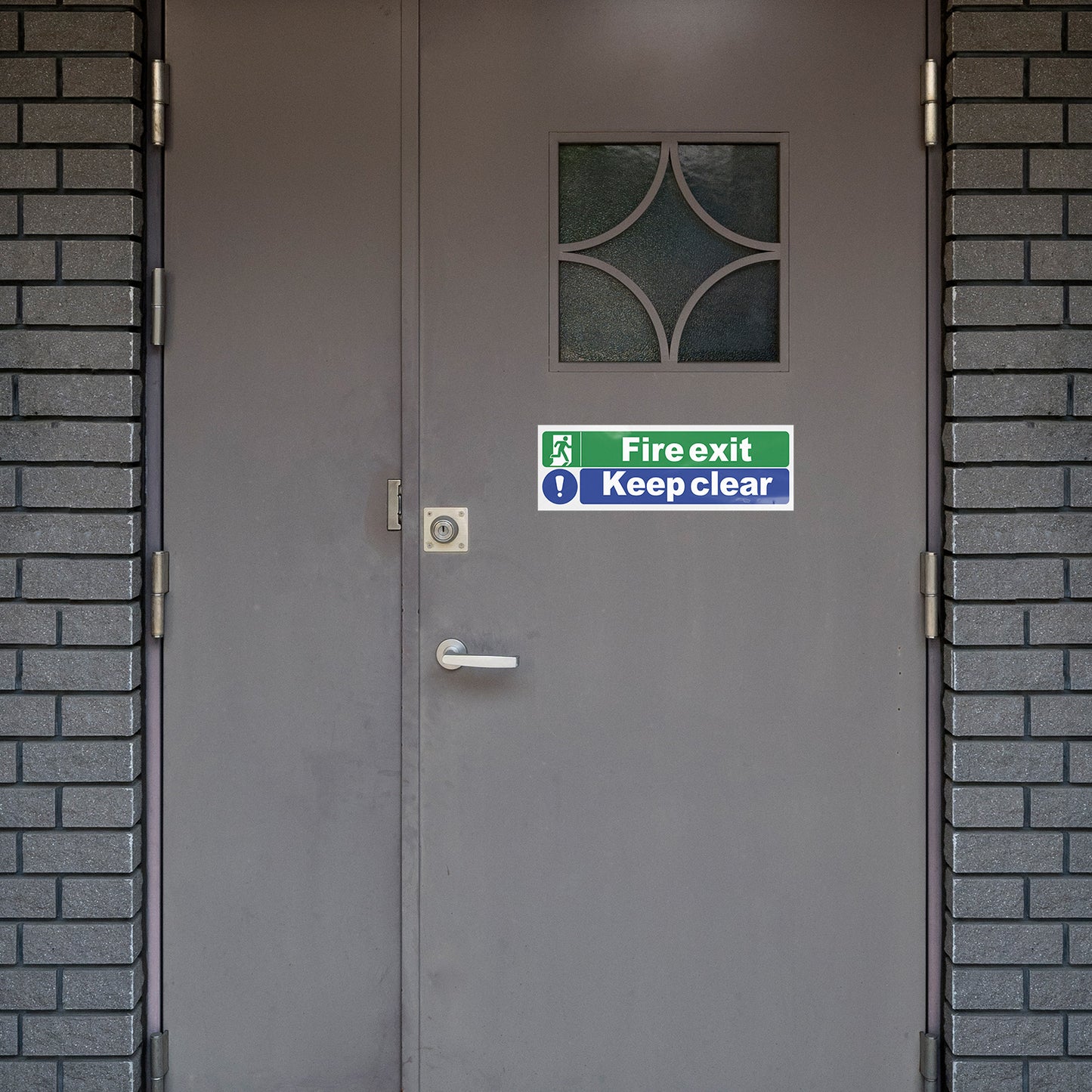 Fire Exit Keep Clear 30 x 10 cm PVC Sign